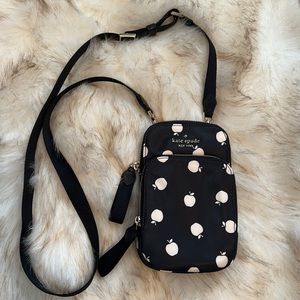 Kate Spade Apple crossbody purse